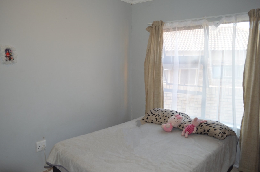 2 Bedroom Property for Sale in Meiringspark North West